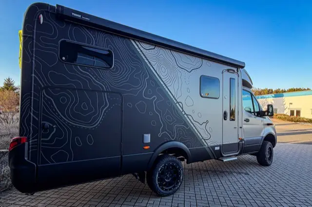 Camper- und Fahrzeugfolierung von REFINE.STYLING – Projektbild 25