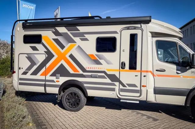 Camper- und Fahrzeugfolierung von REFINE.STYLING – Projektbild 33
