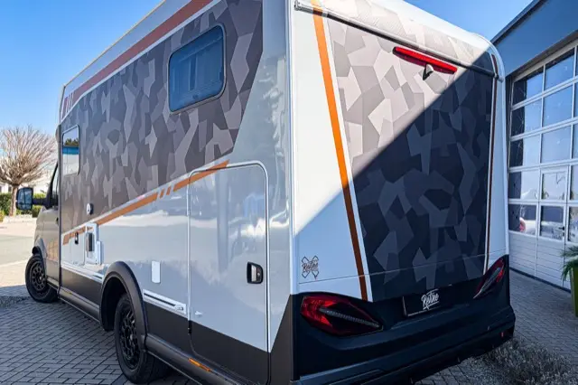Camper- und Fahrzeugfolierung von REFINE.STYLING – Projektbild 47