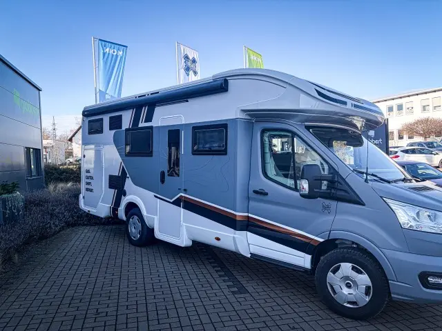 Camper- und Fahrzeugfolierung von REFINE.STYLING – Projektbild 50