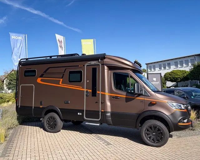 Camper- und Fahrzeugfolierung von REFINE.STYLING – Projektbild 74