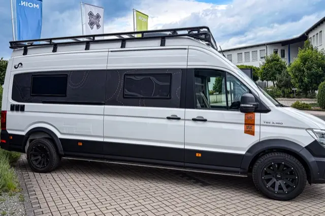 Camper- und Fahrzeugfolierung von REFINE.STYLING – Projektbild 80