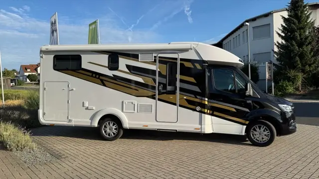Camper- und Fahrzeugfolierung von REFINE.STYLING – Projektbild 83