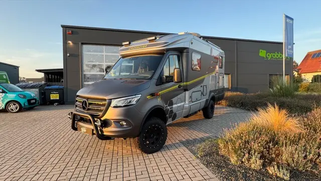 Camper- und Fahrzeugfolierung von REFINE.STYLING – Projektbild 90