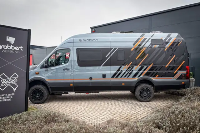 Camper- und Fahrzeugfolierung von REFINE.STYLING – Projektbild 97