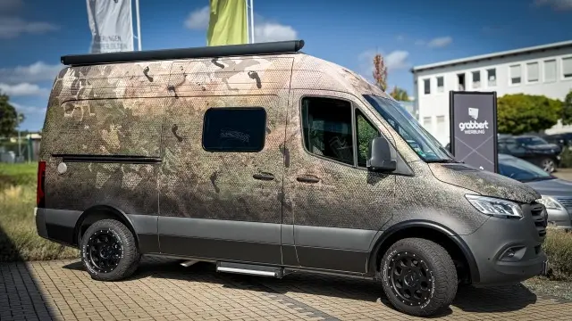 Camper- und Fahrzeugfolierung von REFINE.STYLING – Projektbild 120