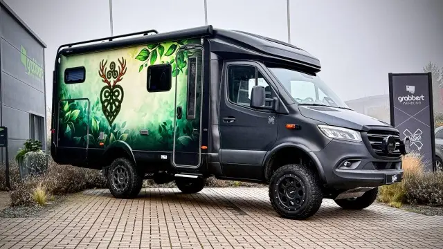 Camper- und Fahrzeugfolierung von REFINE.STYLING – Projektbild 129